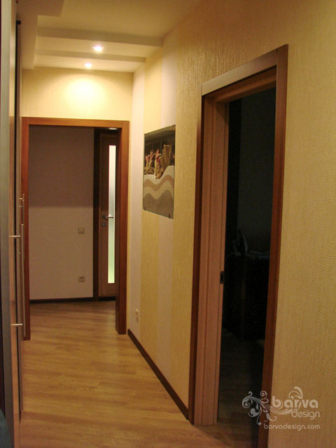 Ремонт квартири на Урлівській. Фото коридору після ремонту